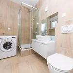 Five-bedroom In Kastel Kambelovac * Kaštela